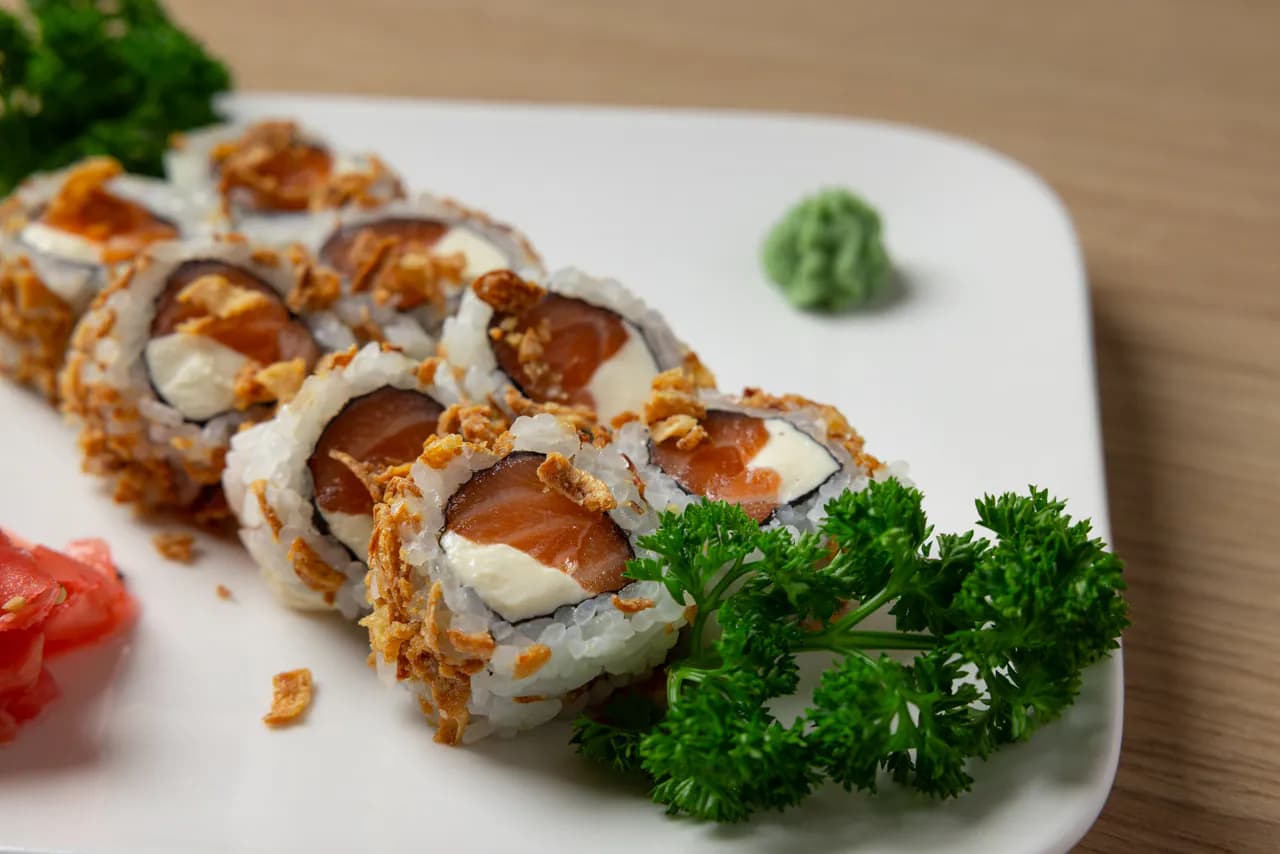 Thon cuit, avocat, fromage